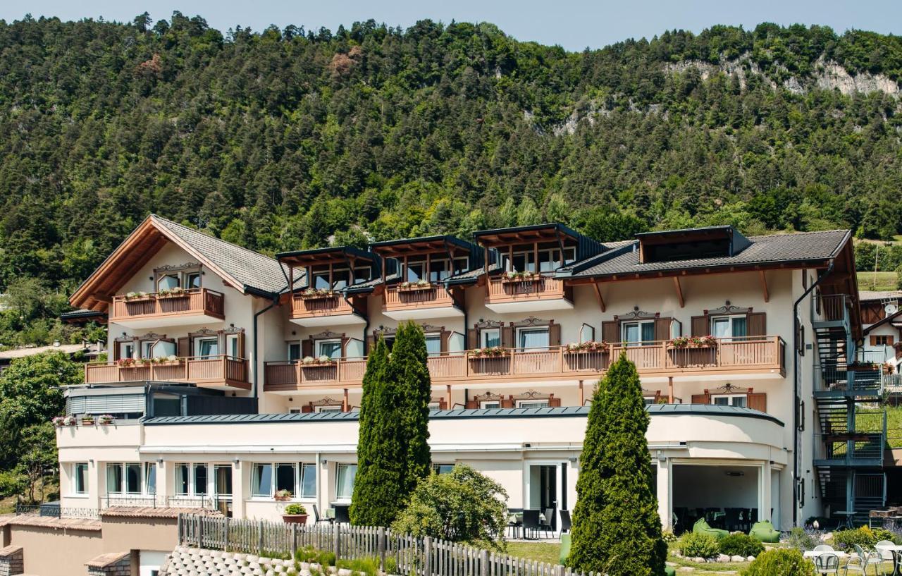 Hotel Ludwigshof & Luvina Trodena Eksteriør billede